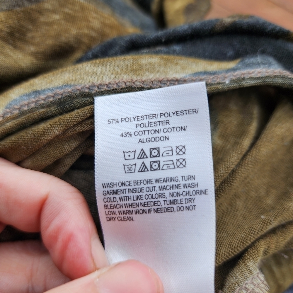 Lucky Brand Camo Long Sleeve Tee Lightweight Thin Burnout Women's Small S EUC - Picture 7 of 7